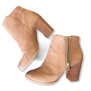 Aldo leather block heel bootie